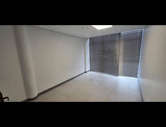 173M² OFFICE TO LET IN SONHEUWEL